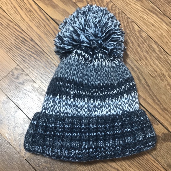 Columbia Pom Pom Beanie - Picture 2 of 4